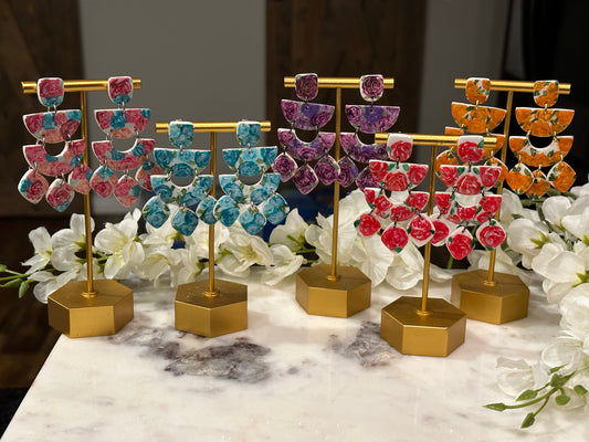 The Rose Dangles