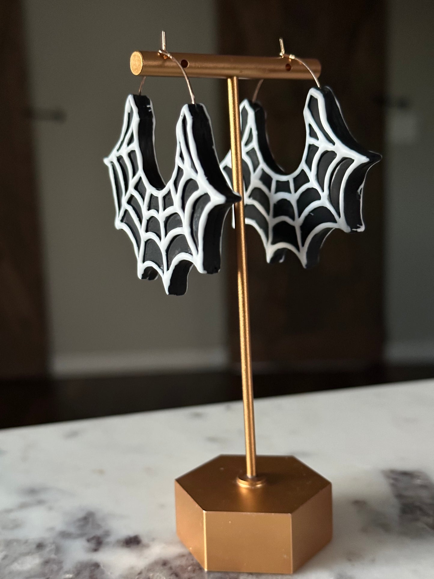 Spiderweb Hoops