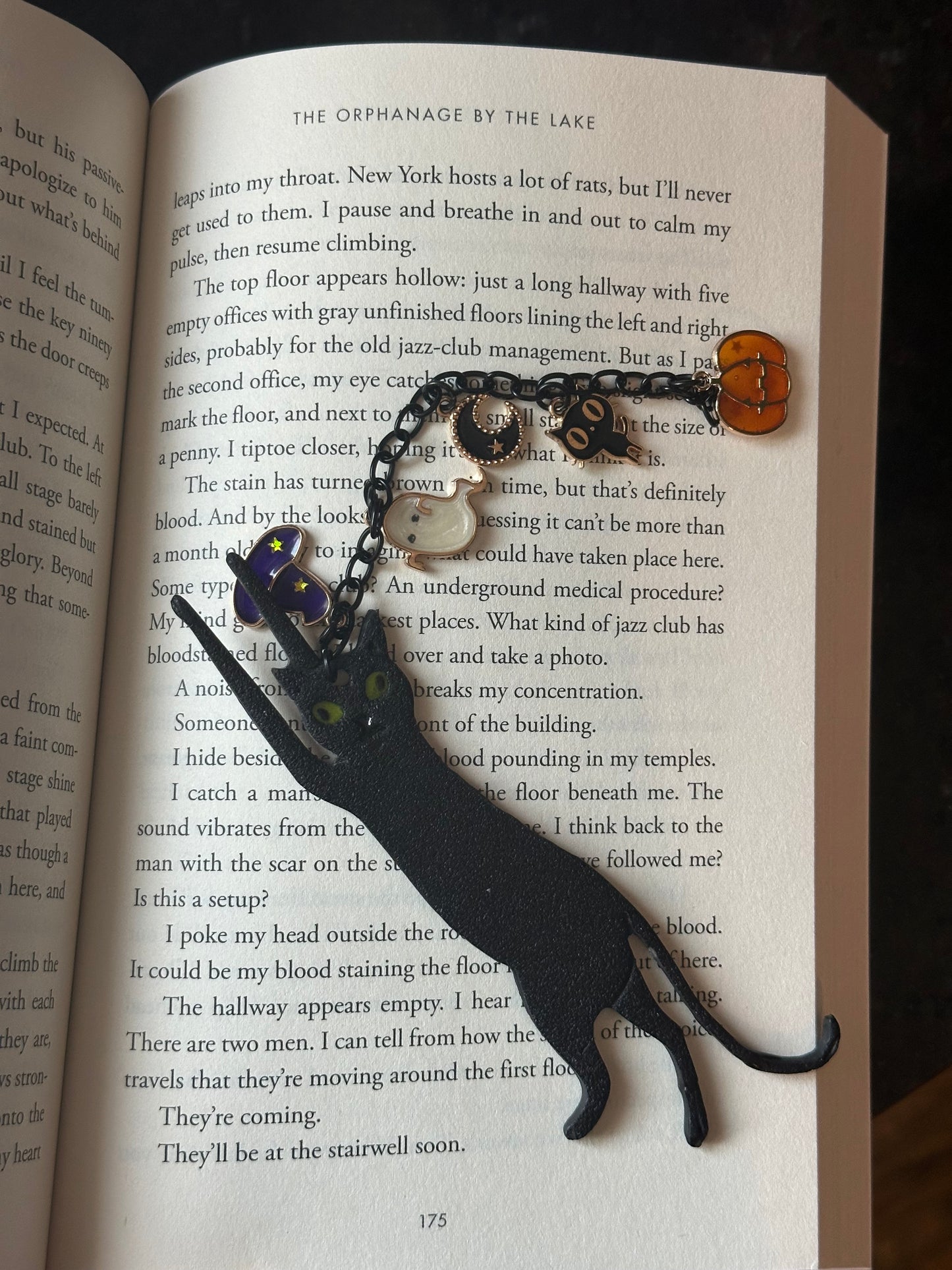Black Cat - Bookmark with charms