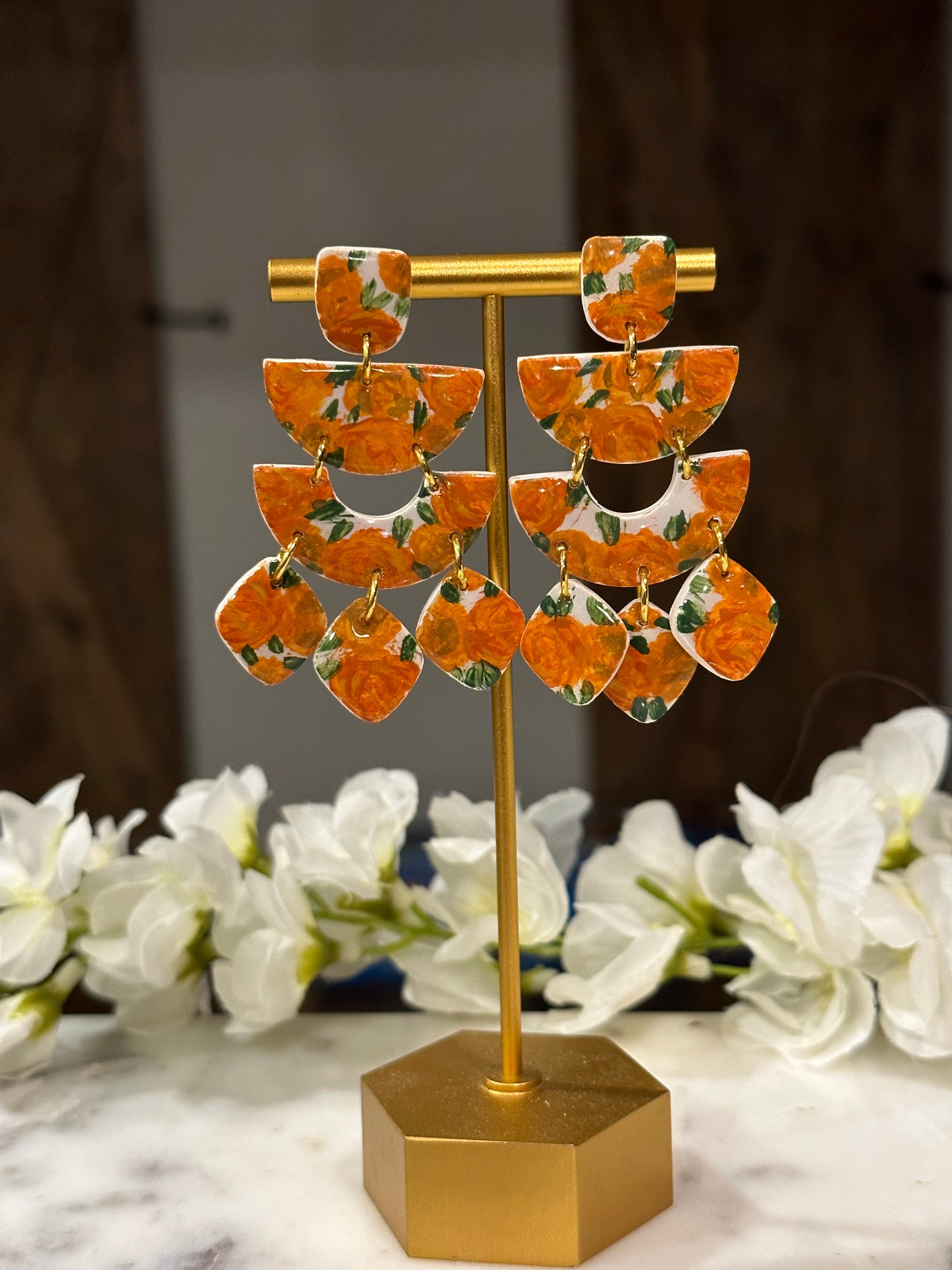 The Rose Dangles