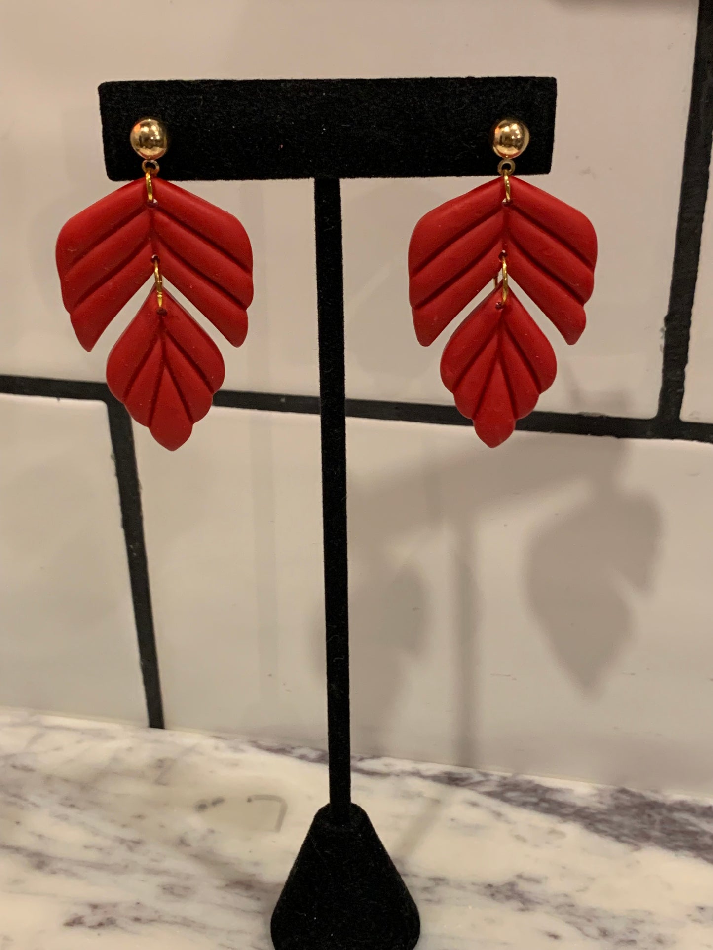 The Aurora Studs - Red