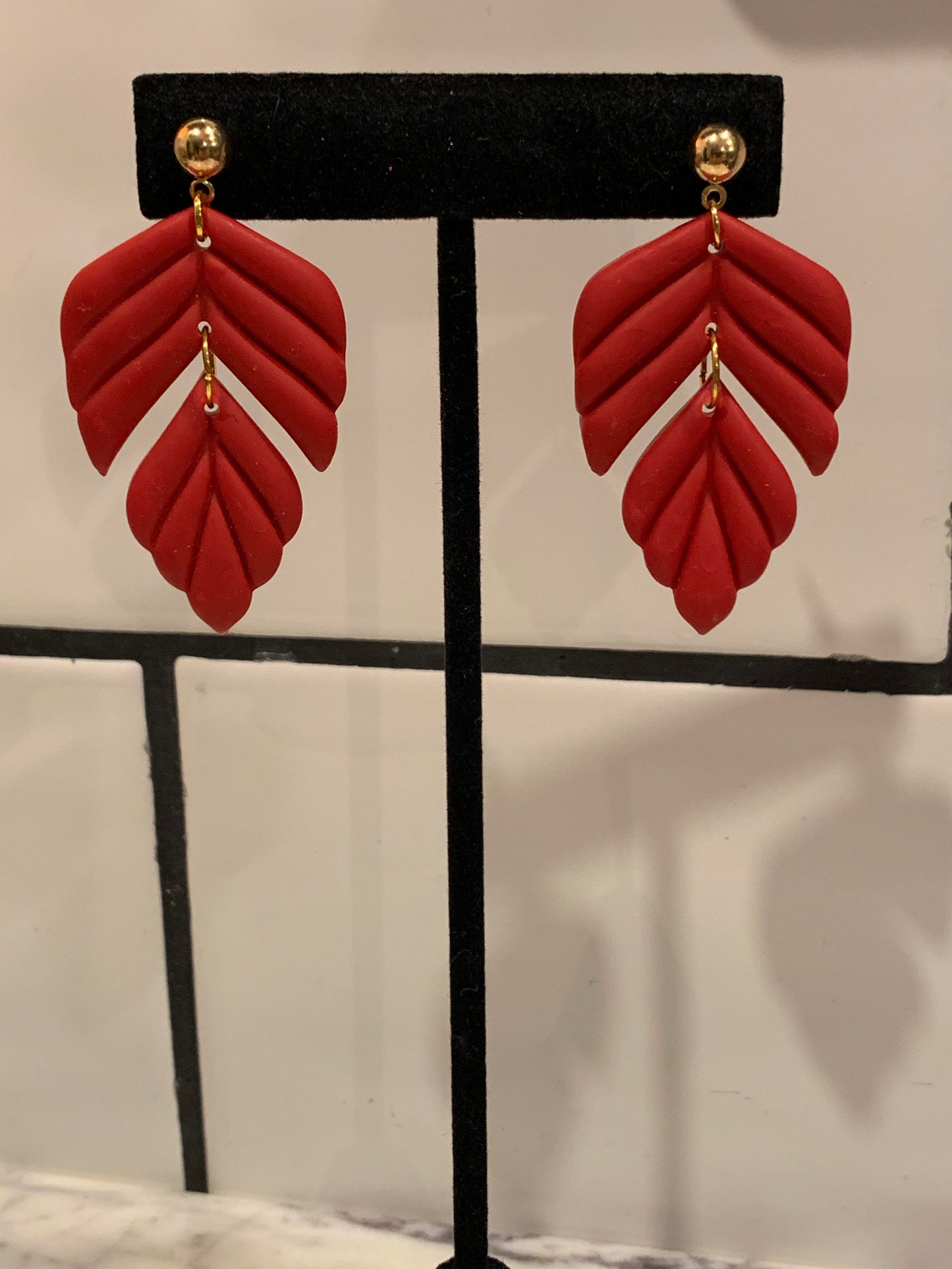 The Aurora Studs - Red