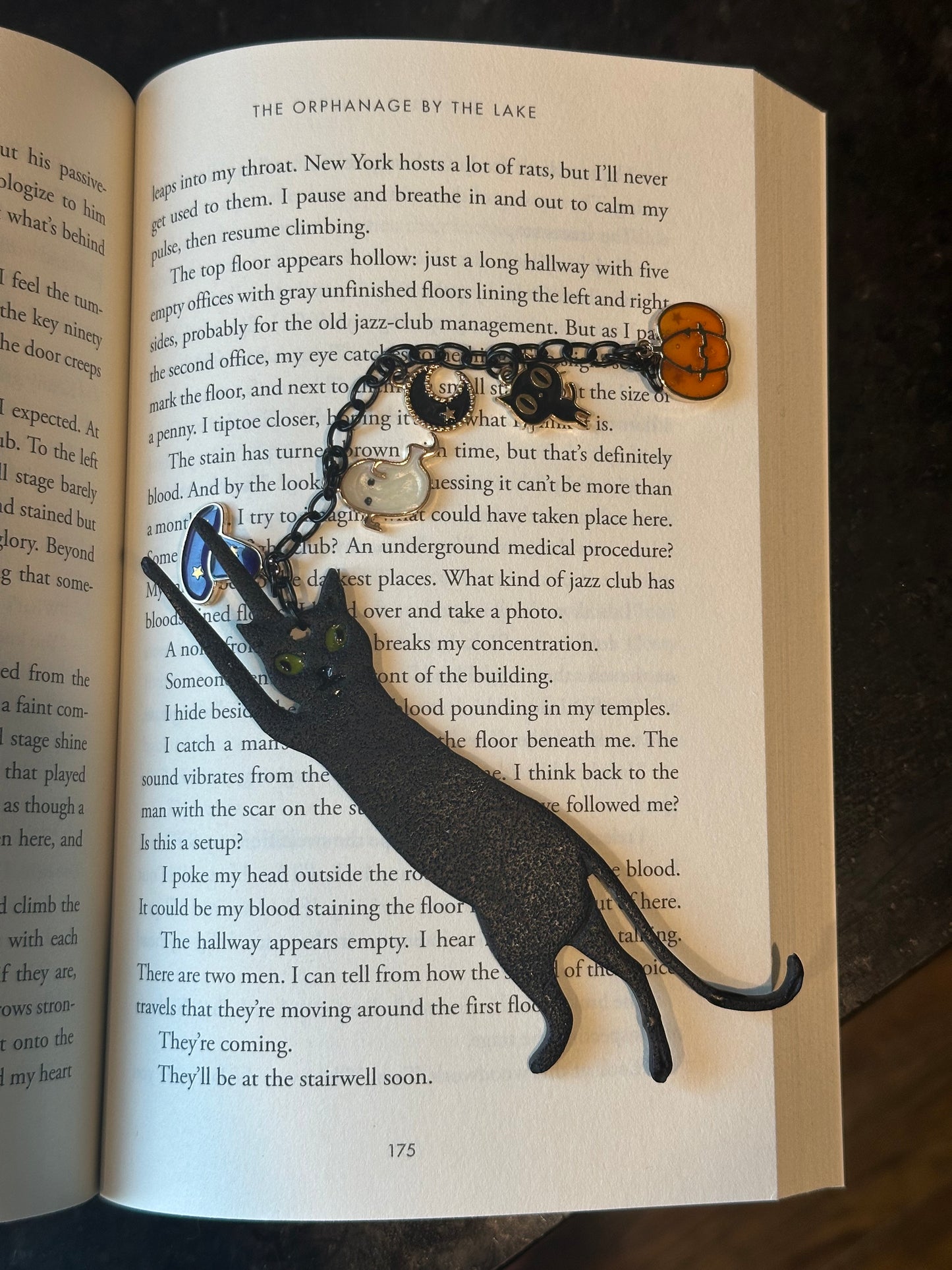 Black Cat - Bookmark with charms