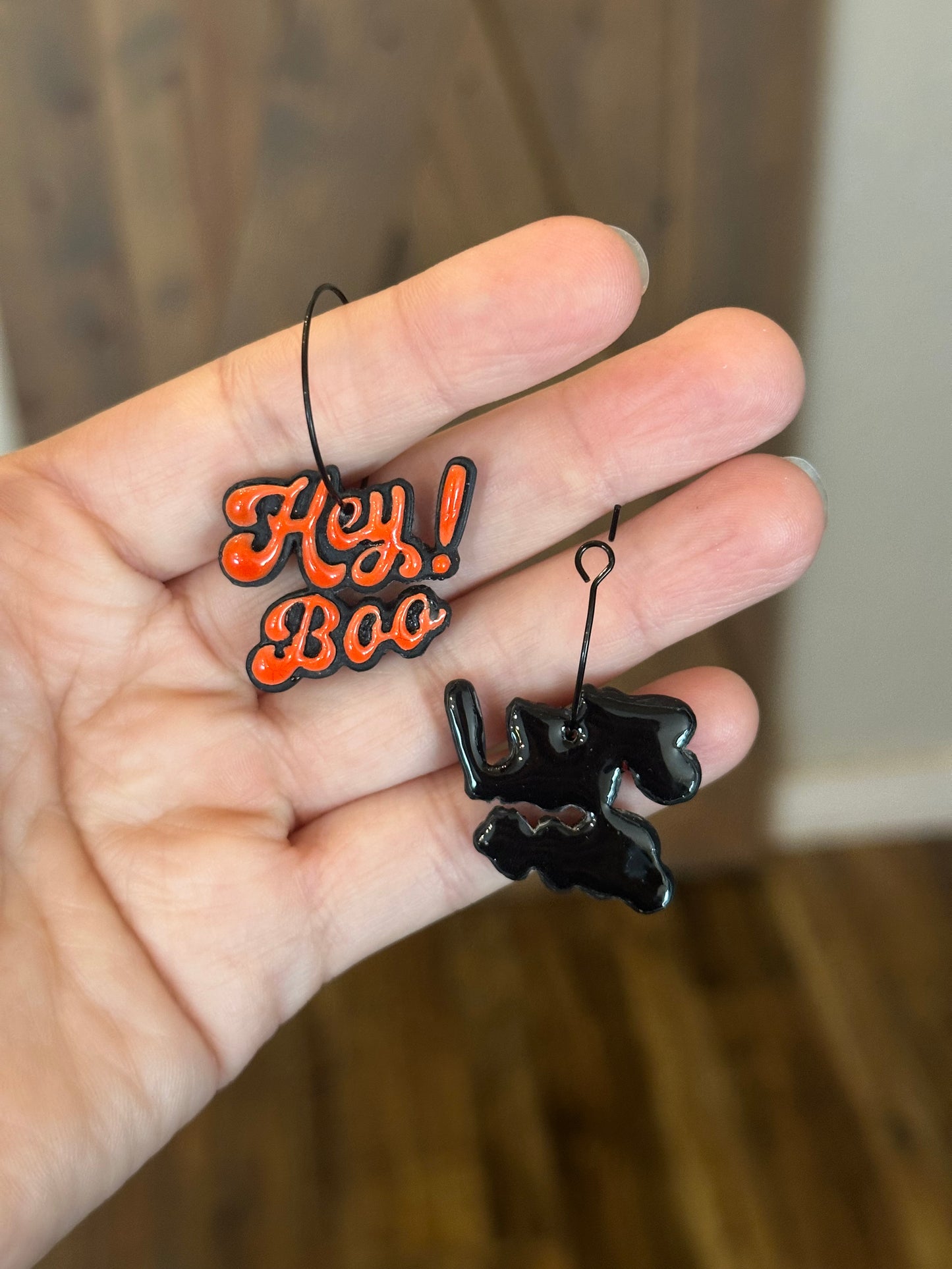 Hey Boo! Halloween Hoop Earrings – Black & Orange