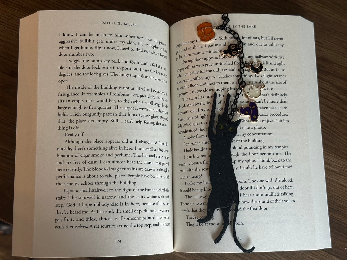 Black Cat - Bookmark with charms