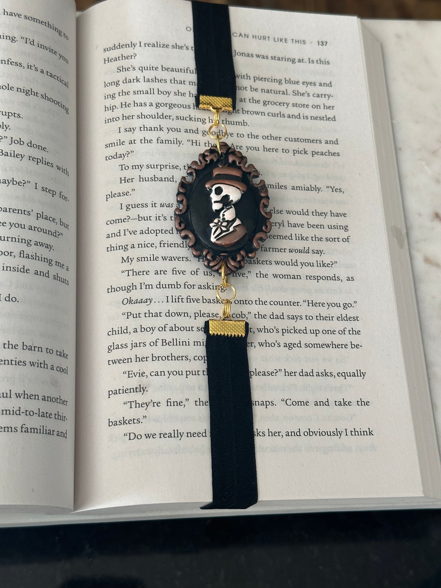 Vintage Cameo Bookmarks