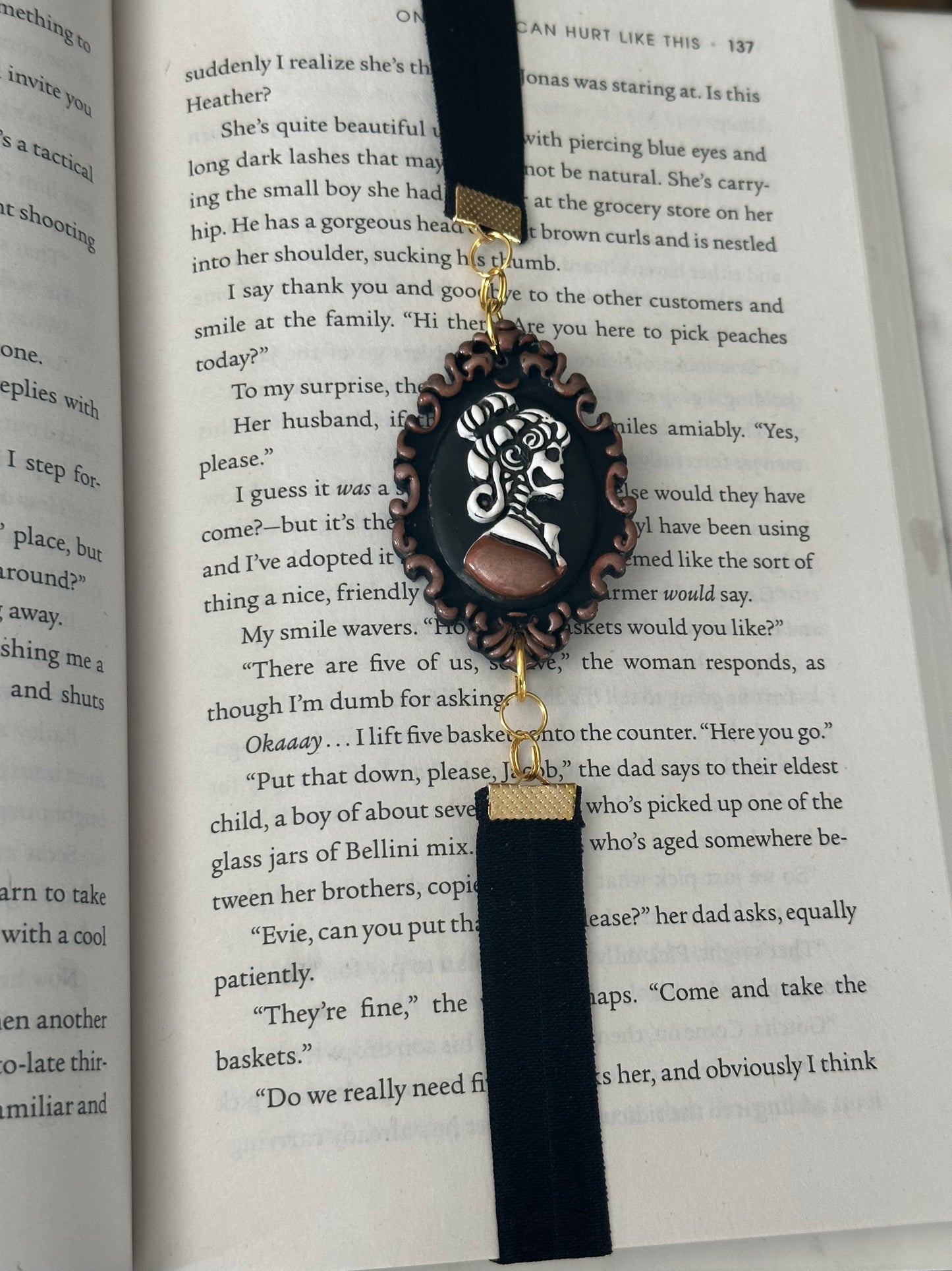 Vintage Cameo Bookmarks
