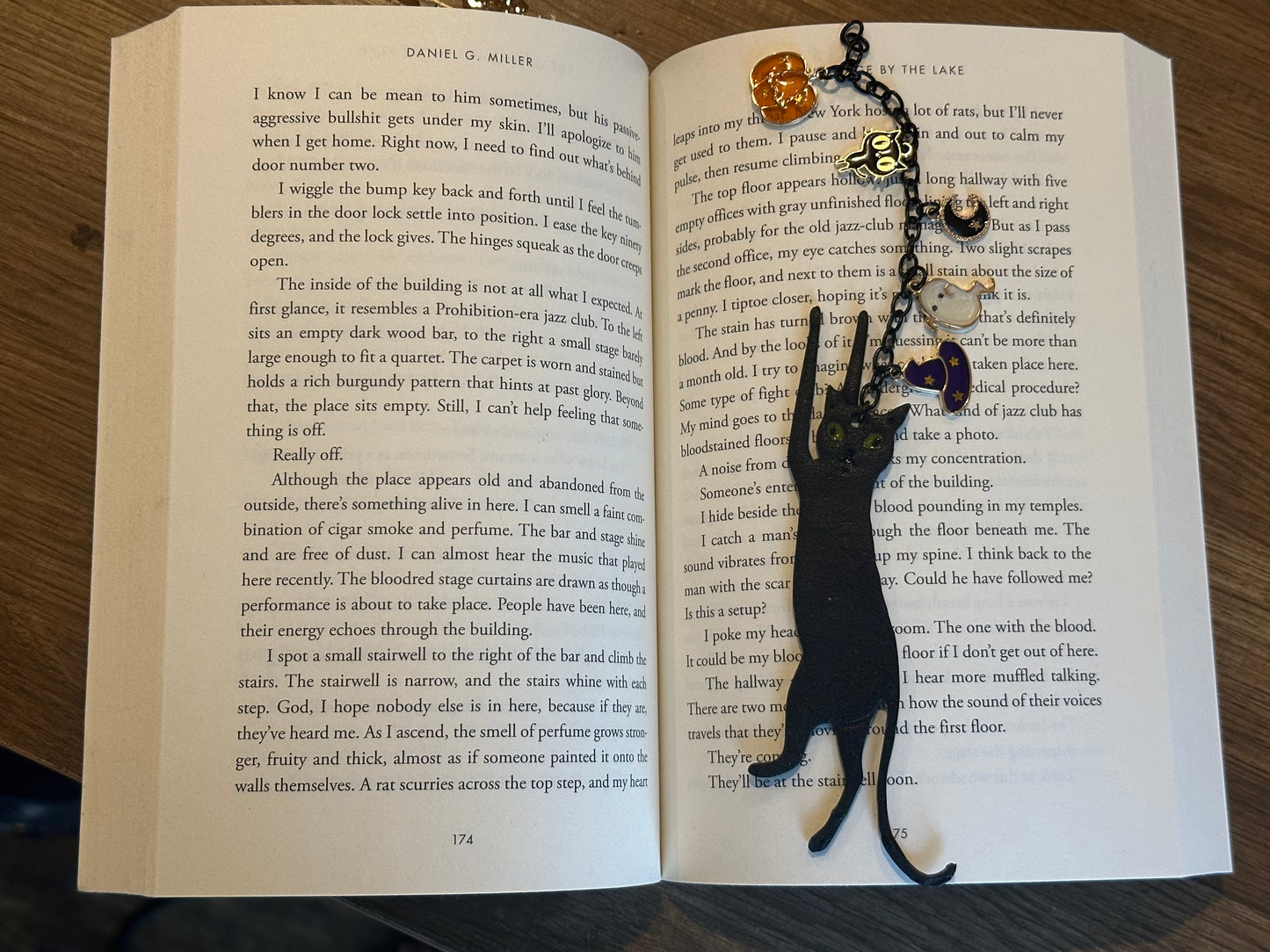 Black Cat - Bookmark with charms