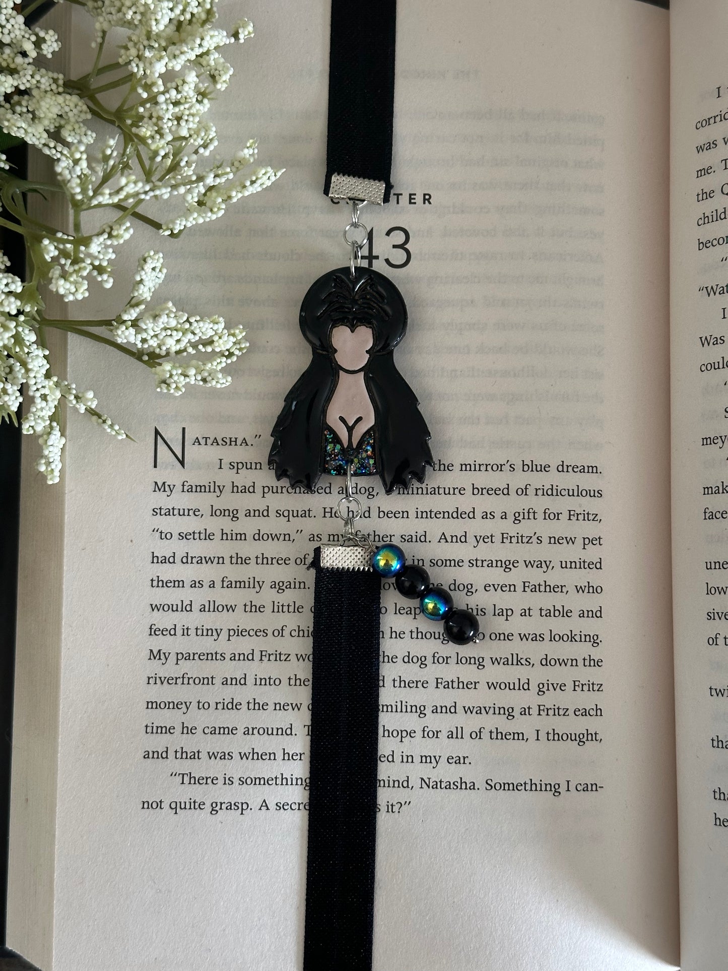 Elvira, Bookmarks, Book Lovers, Elastic Bookmarks, Mistress of the dark, Halloween, Halloween Bookmarks, Spooky