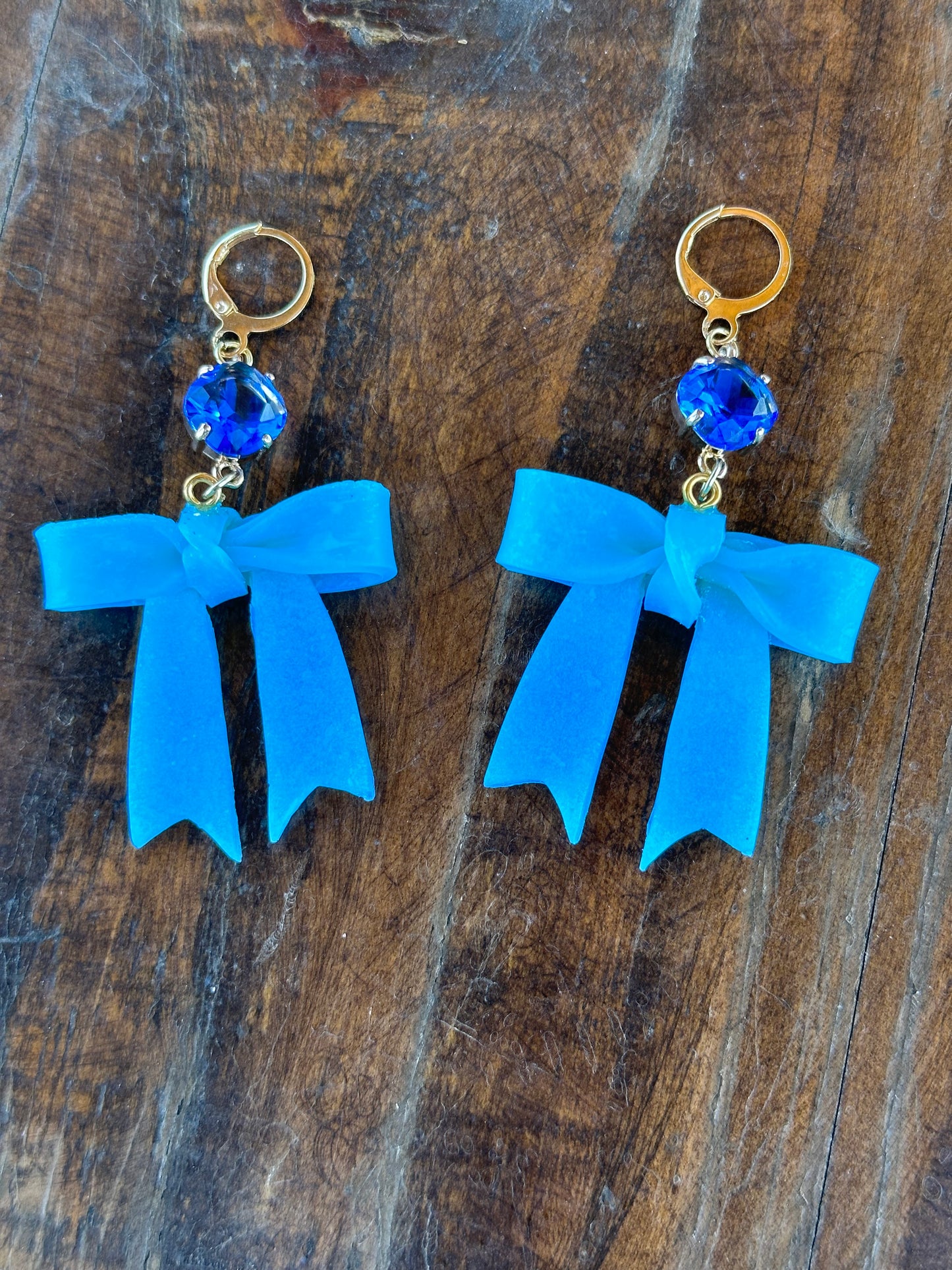 Coquette Bow Earrings- Color Shift